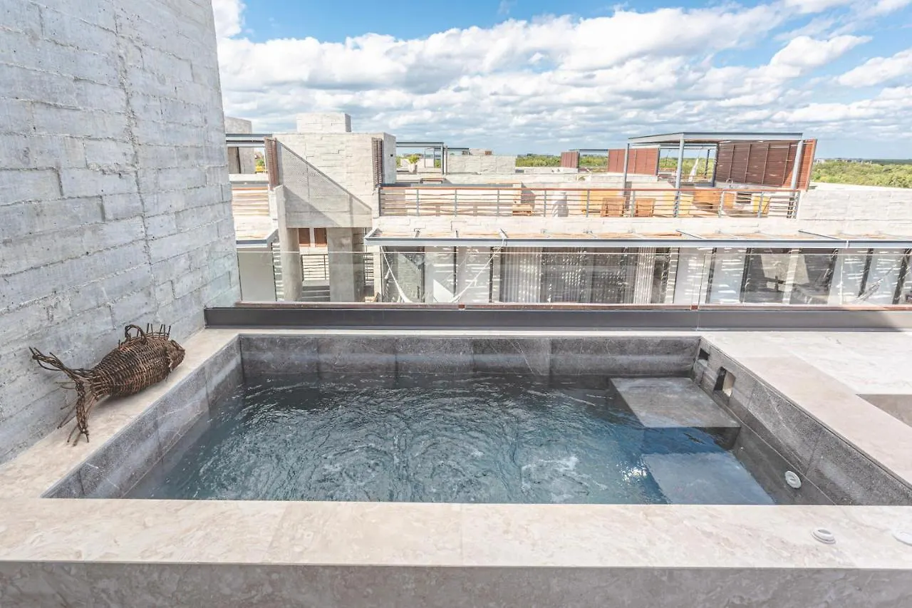 Luxury Condos Tulum - Private Cenote & Gym 0*,